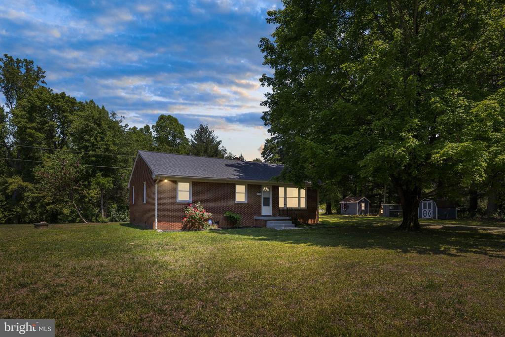17195 OAKSHADE RD, ORANGE, Virginia 22960, 3 Bedrooms Bedrooms, ,1 BathroomBathrooms,Residential,17195 OAKSHADE RD,VAOR2014232 MLS # VAOR2014232
