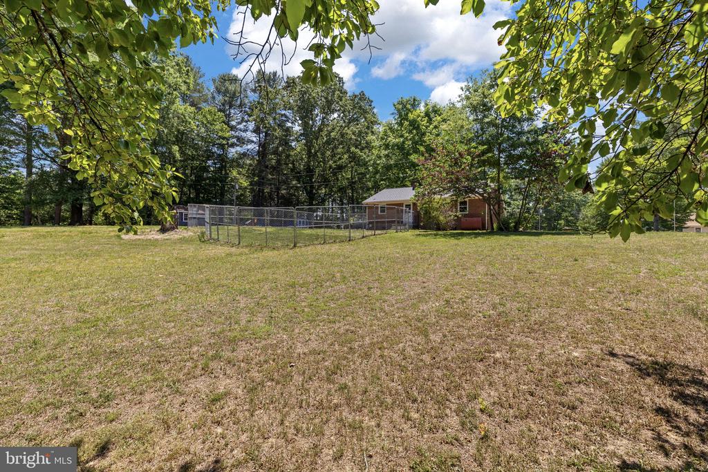 17195 OAKSHADE RD, ORANGE, Virginia 22960, 3 Bedrooms Bedrooms, ,1 BathroomBathrooms,Residential,17195 OAKSHADE RD,VAOR2014232 MLS # VAOR2014232