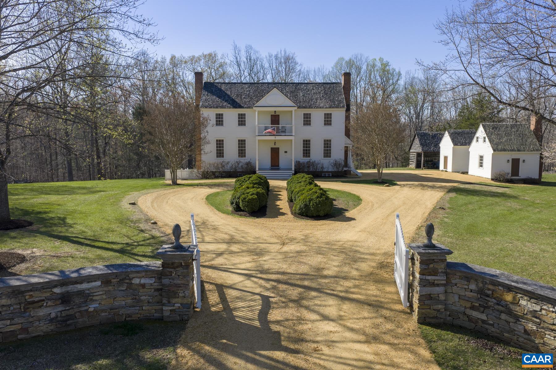 1651 FOX HILL RD, LYNCHBURG, Virginia 24503, 4 Bedrooms Bedrooms, ,3 BathroomsBathrooms,Residential,Ridgecrest,1651 FOX HILL RD,677341 MLS # 677341 1651 FOX HILL RD, LYNCHBURG, Virginia 24503, 4 Bedrooms Bedrooms, ,3 BathroomsBathrooms,Residential,Ridgecrest,1651 FOX HILL RD,677341 MLS # 677341