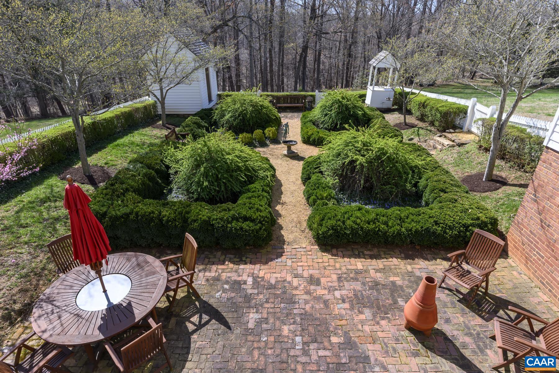 1651 FOX HILL RD, LYNCHBURG, Virginia 24503, 4 Bedrooms Bedrooms, ,3 BathroomsBathrooms,Residential,Ridgecrest,1651 FOX HILL RD,677341 MLS # 677341 1651 FOX HILL RD, LYNCHBURG, Virginia 24503, 4 Bedrooms Bedrooms, ,3 BathroomsBathrooms,Residential,Ridgecrest,1651 FOX HILL RD,677341 MLS # 677341