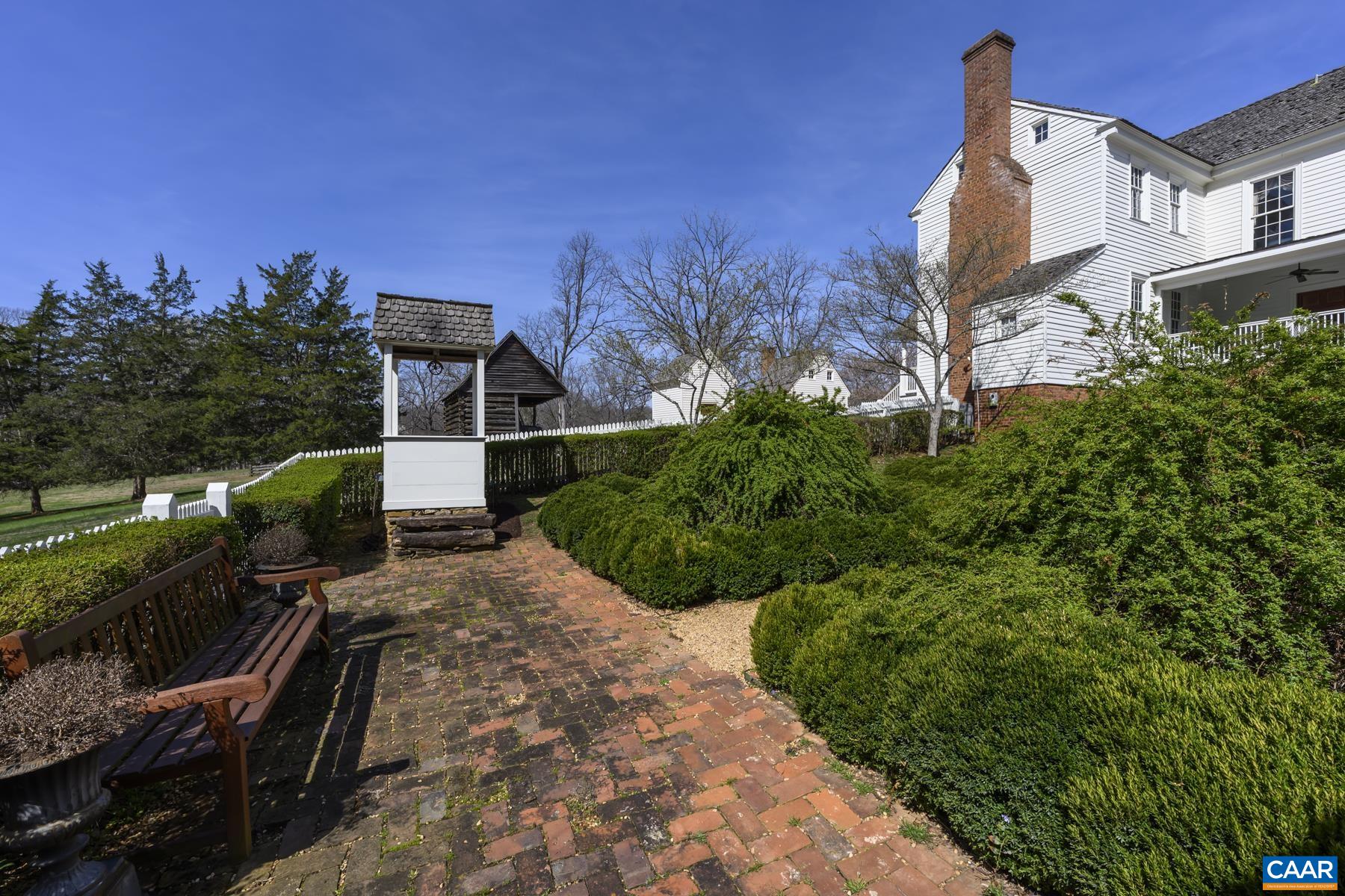 1651 FOX HILL RD, LYNCHBURG, Virginia 24503, 4 Bedrooms Bedrooms, ,3 BathroomsBathrooms,Residential,Ridgecrest,1651 FOX HILL RD,677341 MLS # 677341 1651 FOX HILL RD, LYNCHBURG, Virginia 24503, 4 Bedrooms Bedrooms, ,3 BathroomsBathrooms,Residential,Ridgecrest,1651 FOX HILL RD,677341 MLS # 677341
