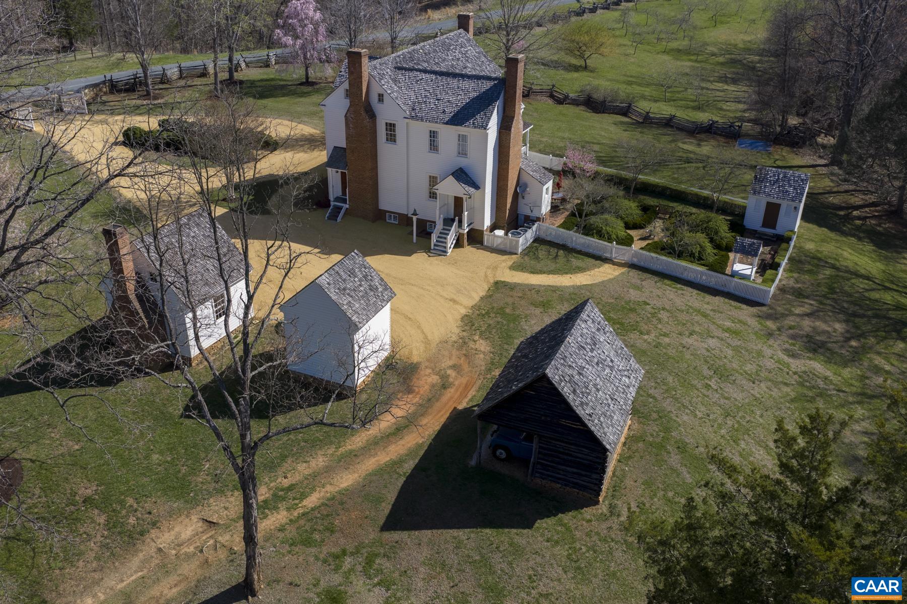 1651 FOX HILL RD, LYNCHBURG, Virginia 24503, 4 Bedrooms Bedrooms, ,3 BathroomsBathrooms,Residential,Ridgecrest,1651 FOX HILL RD,677341 MLS # 677341 1651 FOX HILL RD, LYNCHBURG, Virginia 24503, 4 Bedrooms Bedrooms, ,3 BathroomsBathrooms,Residential,Ridgecrest,1651 FOX HILL RD,677341 MLS # 677341