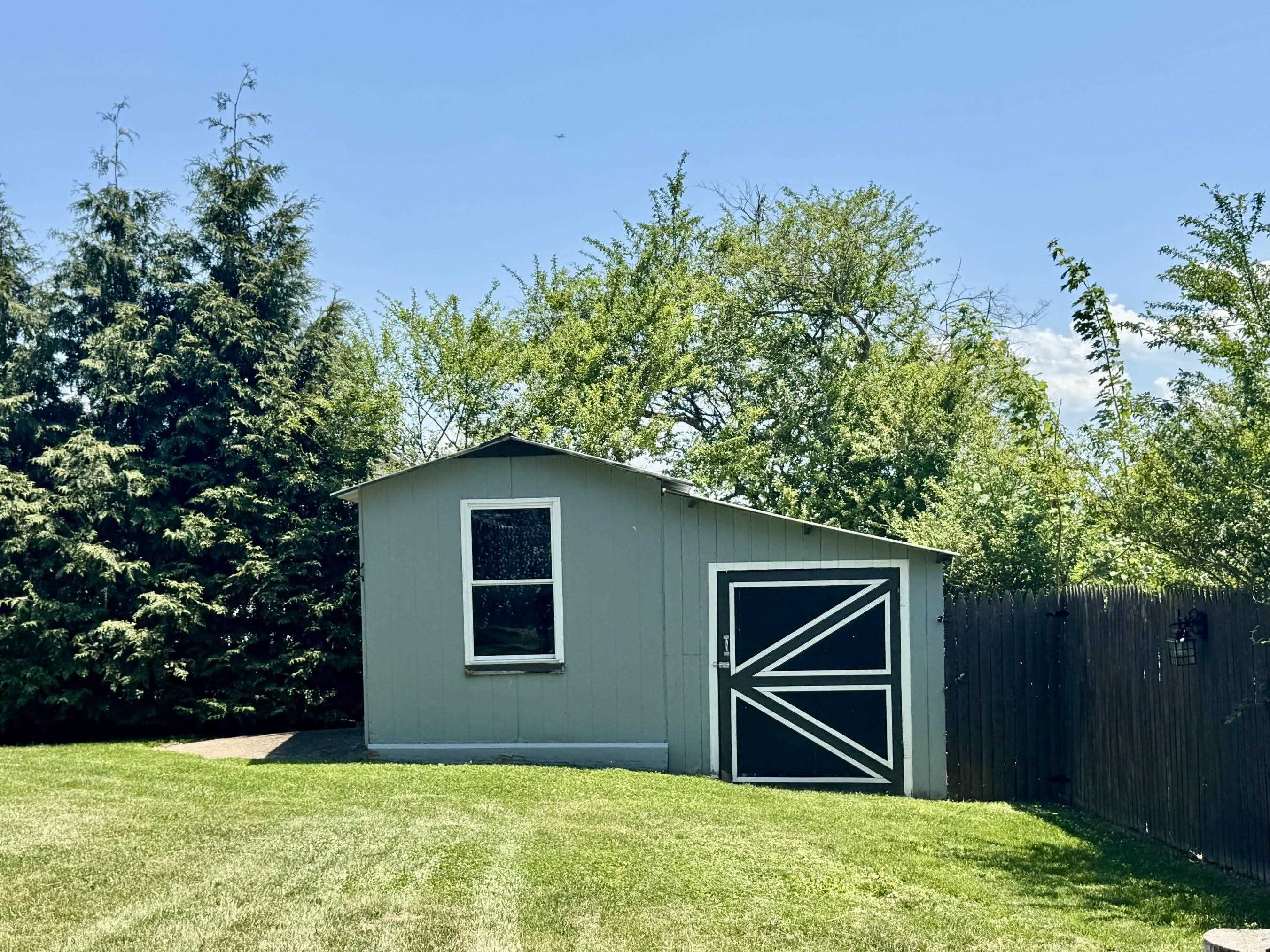 29 MAPLE HILL LN, WEYERS CAVE, Virginia 24486, 3 Bedrooms Bedrooms, ,2 BathroomsBathrooms,Residential,29 MAPLE HILL LN,677348 MLS # 677348 29 MAPLE HILL LN, WEYERS CAVE, Virginia 24486, 3 Bedrooms Bedrooms, ,2 BathroomsBathrooms,Residential,29 MAPLE HILL LN,677348 MLS # 677348
