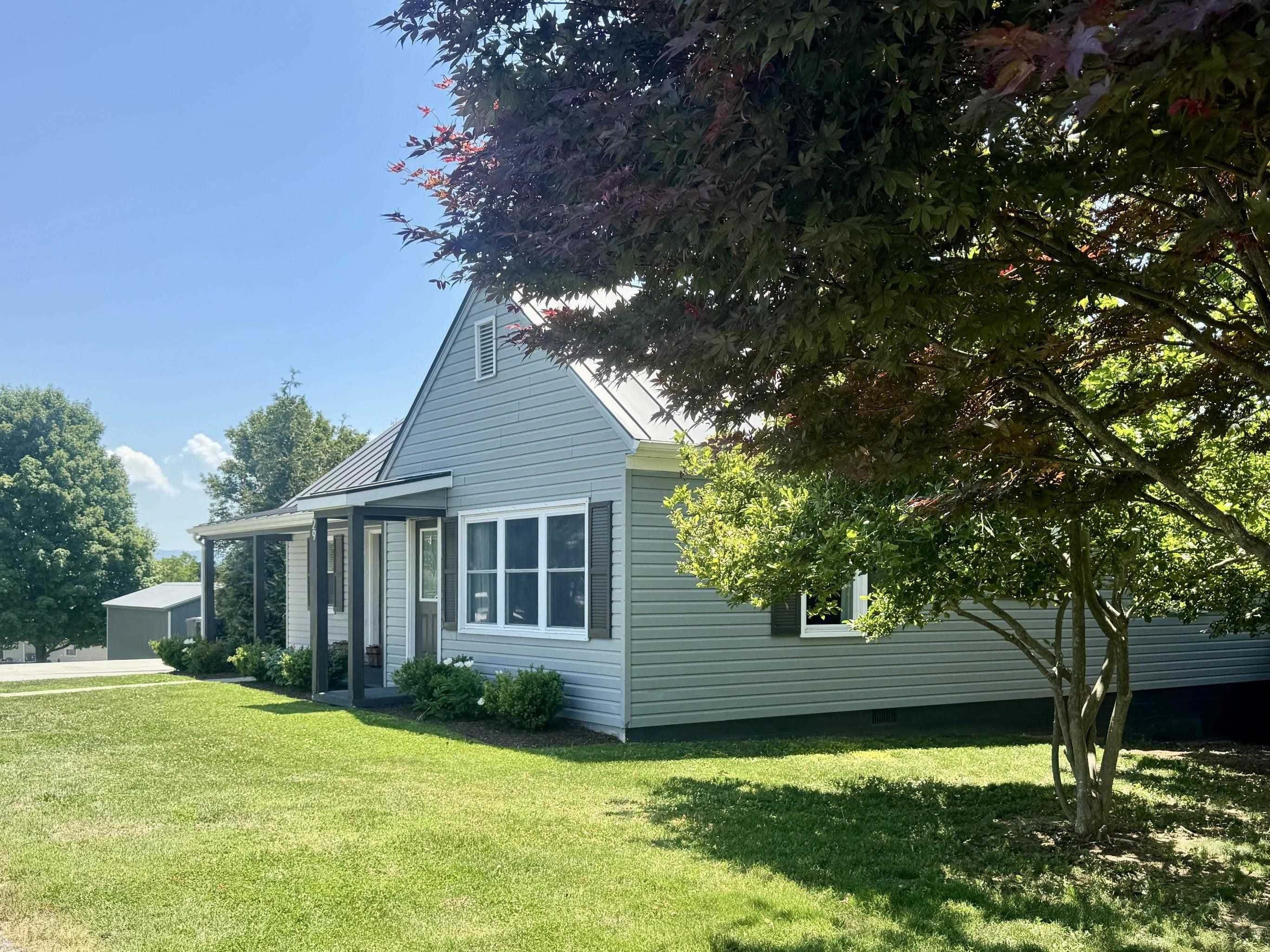 29 MAPLE HILL LN, WEYERS CAVE, Virginia 24486, 3 Bedrooms Bedrooms, ,2 BathroomsBathrooms,Residential,29 MAPLE HILL LN,677348 MLS # 677348 29 MAPLE HILL LN, WEYERS CAVE, Virginia 24486, 3 Bedrooms Bedrooms, ,2 BathroomsBathrooms,Residential,29 MAPLE HILL LN,677348 MLS # 677348