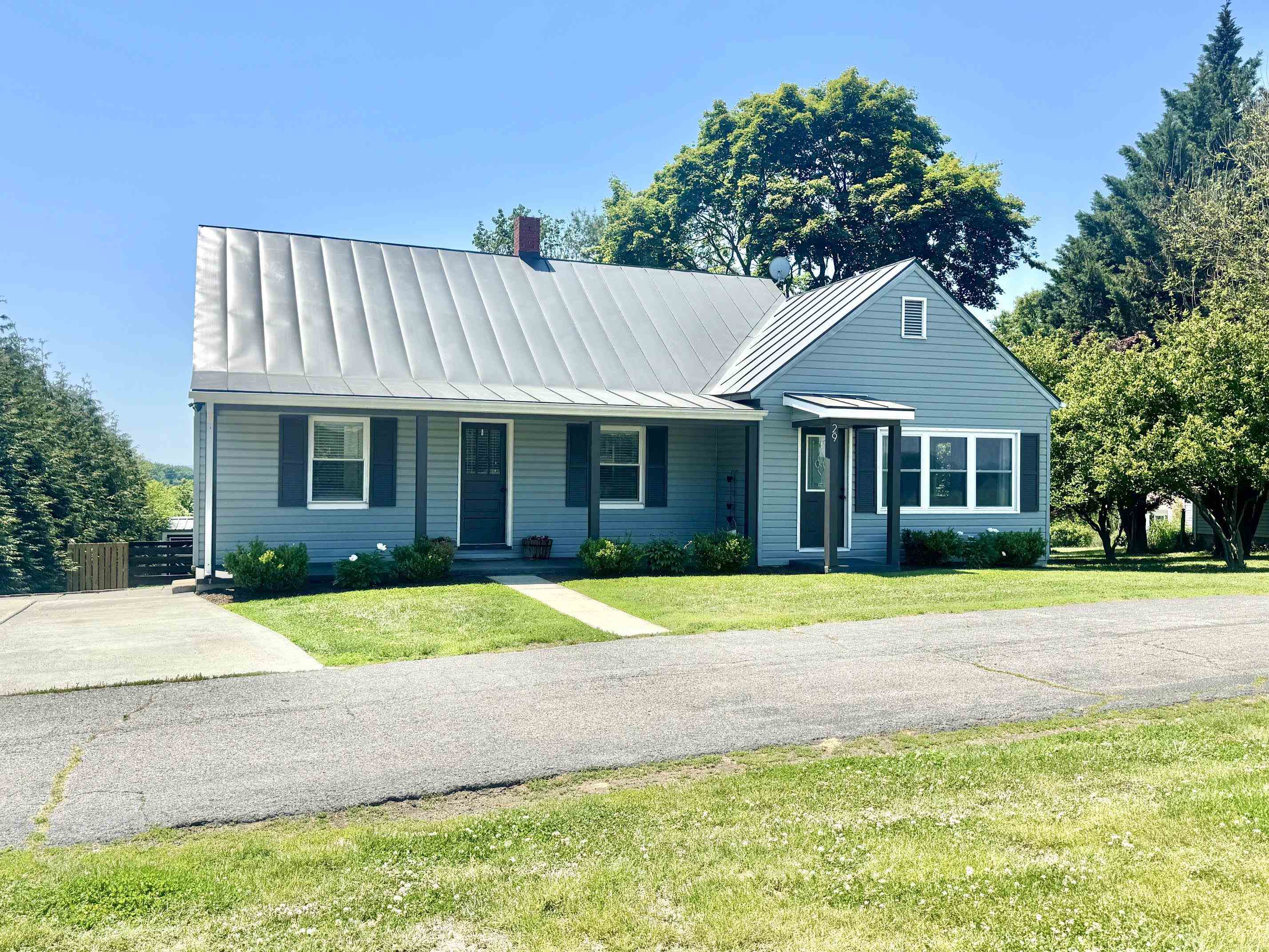 29 MAPLE HILL LN, WEYERS CAVE, Virginia 24486, 3 Bedrooms Bedrooms, ,2 BathroomsBathrooms,Residential,29 MAPLE HILL LN,677348 MLS # 677348 29 MAPLE HILL LN, WEYERS CAVE, Virginia 24486, 3 Bedrooms Bedrooms, ,2 BathroomsBathrooms,Residential,29 MAPLE HILL LN,677348 MLS # 677348