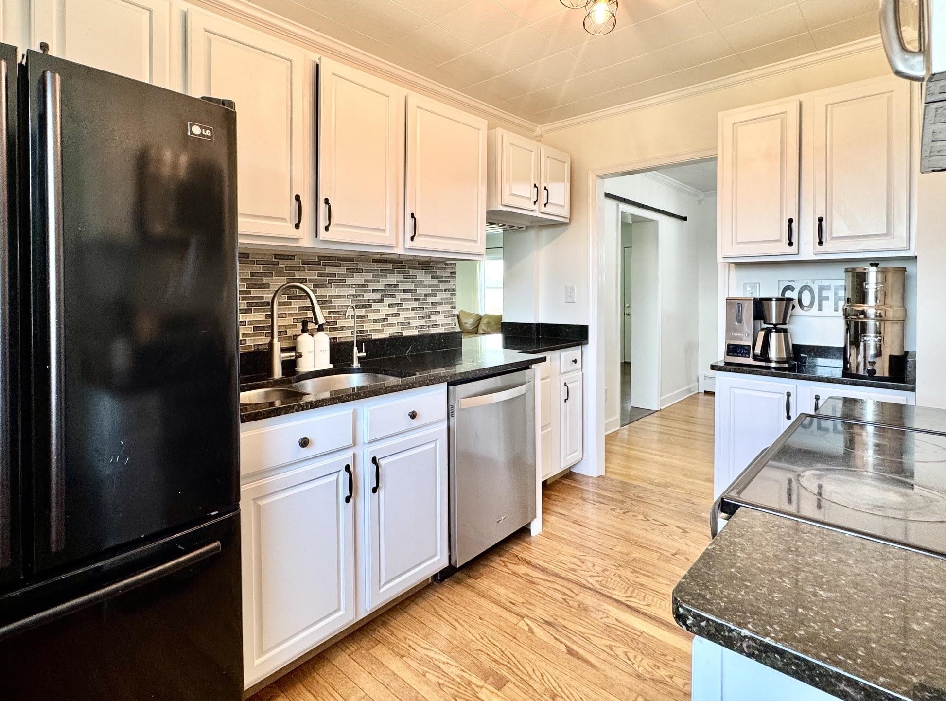 29 MAPLE HILL LN, WEYERS CAVE, Virginia 24486, 3 Bedrooms Bedrooms, ,2 BathroomsBathrooms,Residential,29 MAPLE HILL LN,677348 MLS # 677348 29 MAPLE HILL LN, WEYERS CAVE, Virginia 24486, 3 Bedrooms Bedrooms, ,2 BathroomsBathrooms,Residential,29 MAPLE HILL LN,677348 MLS # 677348