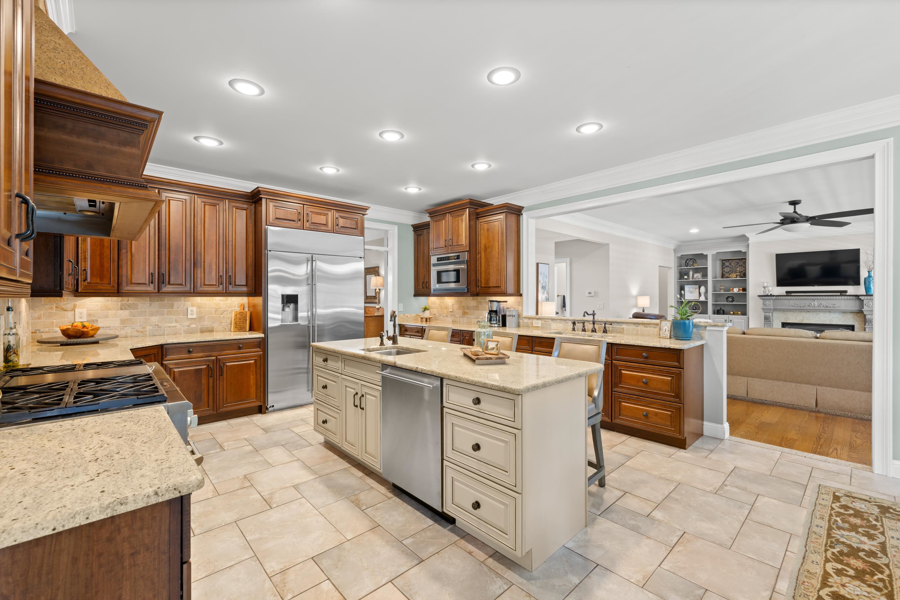 1745 BUCKINGHAM DR, ROCKINGHAM, Virginia 22801, 6 Bedrooms Bedrooms, ,4 BathroomsBathrooms,Residential,1745 BUCKINGHAM DR,677350 MLS # 677350