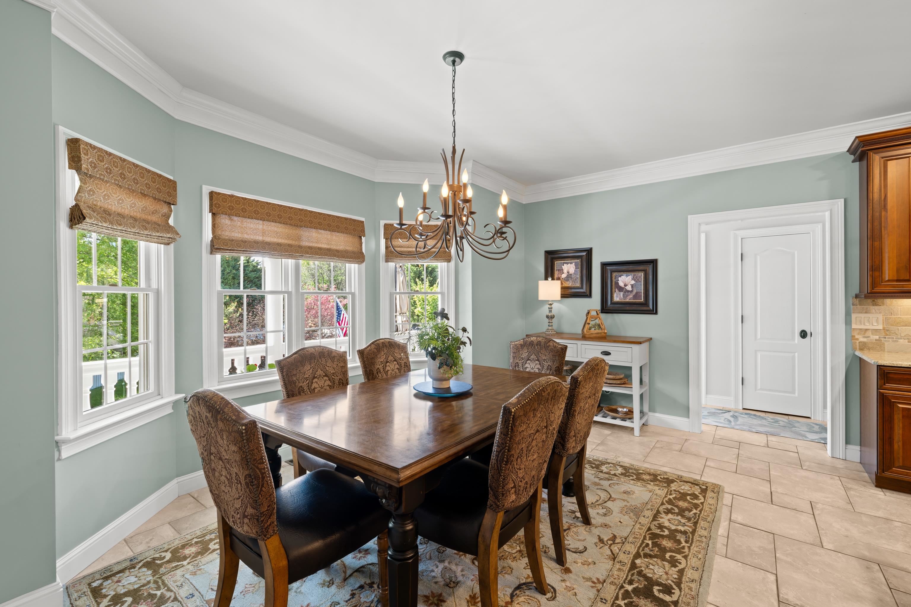 1745 BUCKINGHAM DR, ROCKINGHAM, Virginia 22801, 6 Bedrooms Bedrooms, ,4 BathroomsBathrooms,Residential,1745 BUCKINGHAM DR,677350 MLS # 677350