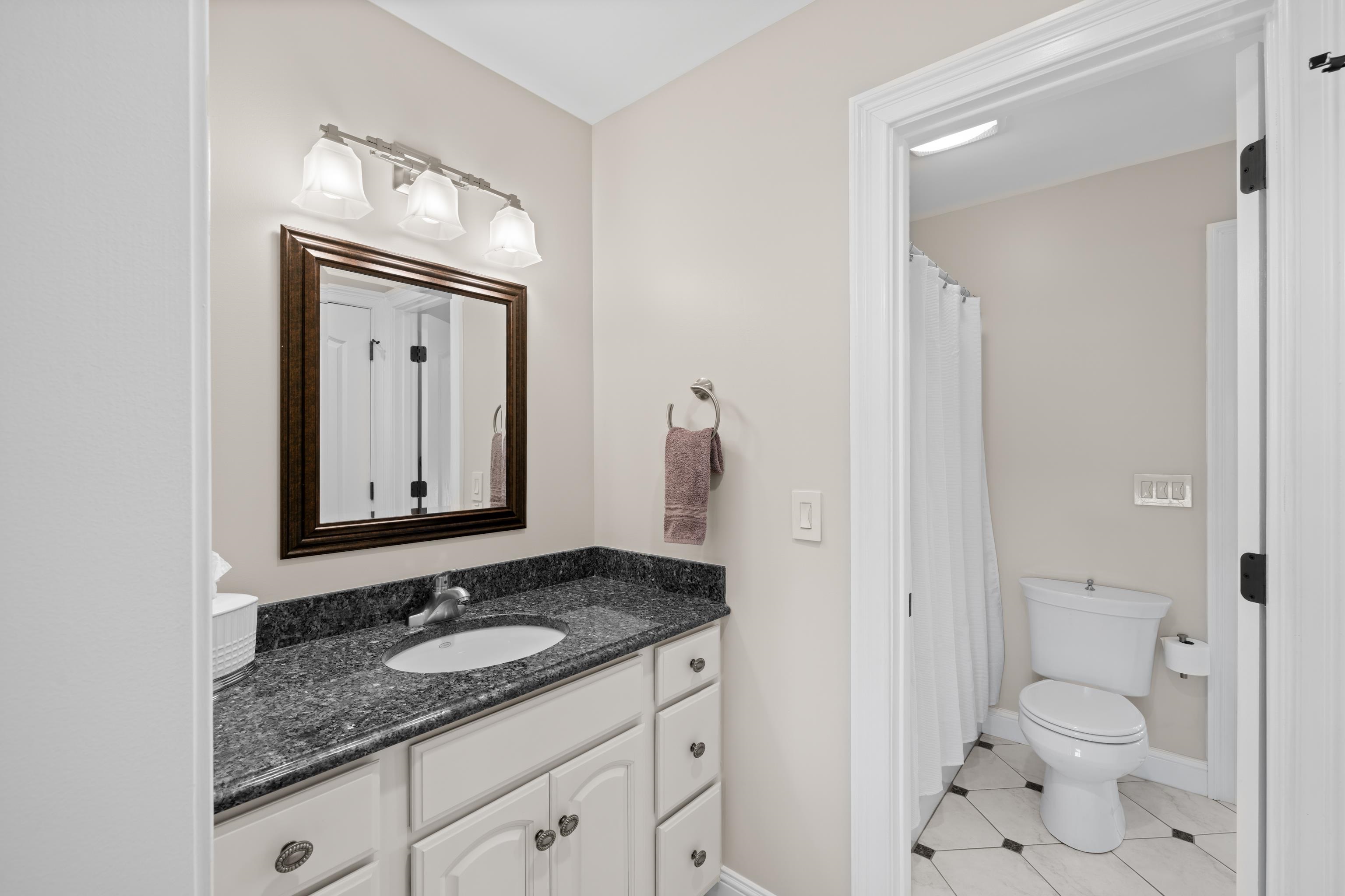 1745 BUCKINGHAM DR, ROCKINGHAM, Virginia 22801, 6 Bedrooms Bedrooms, ,4 BathroomsBathrooms,Residential,1745 BUCKINGHAM DR,677350 MLS # 677350