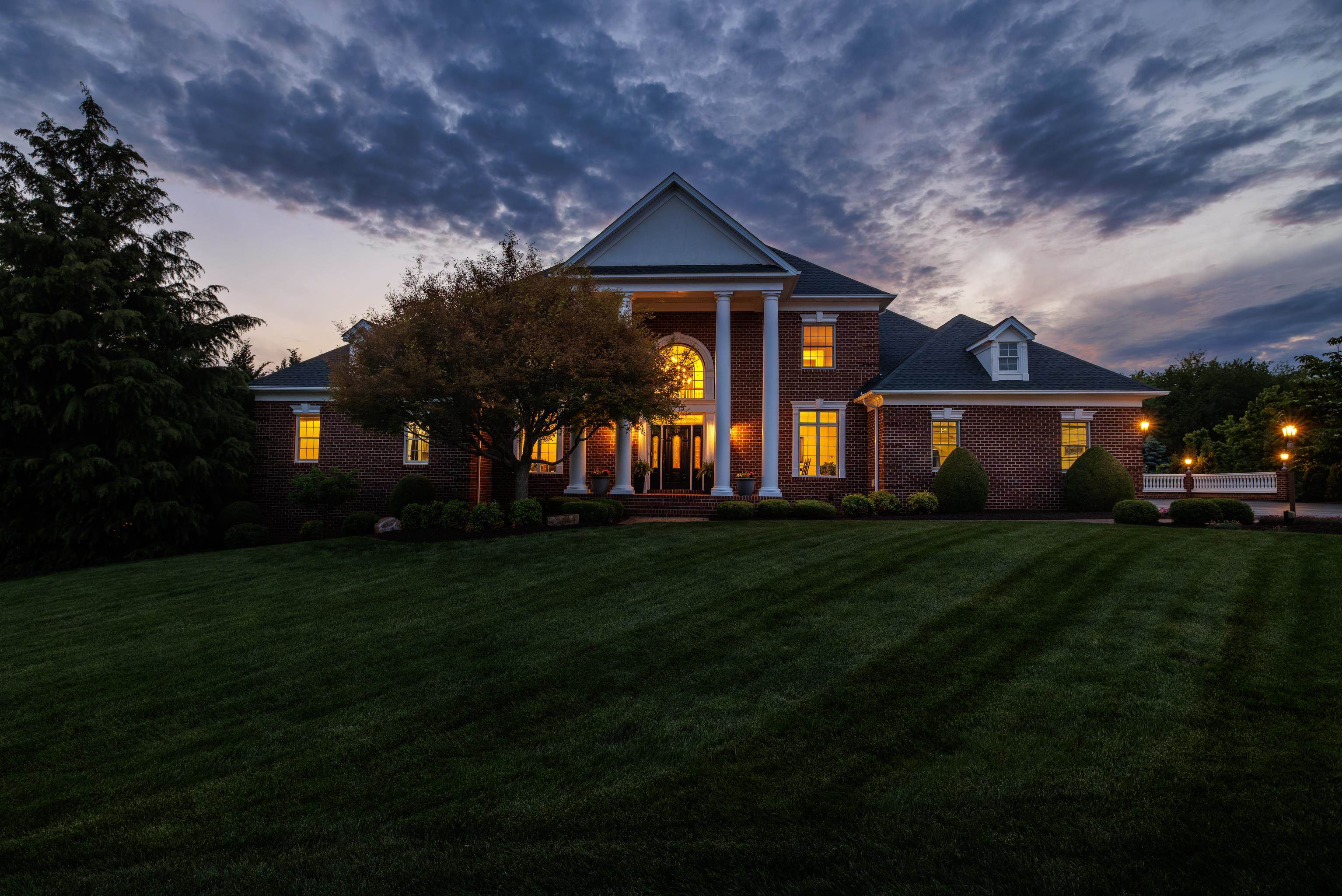1745 BUCKINGHAM DR, ROCKINGHAM, Virginia 22801, 6 Bedrooms Bedrooms, ,4 BathroomsBathrooms,Residential,1745 BUCKINGHAM DR,677350 MLS # 677350