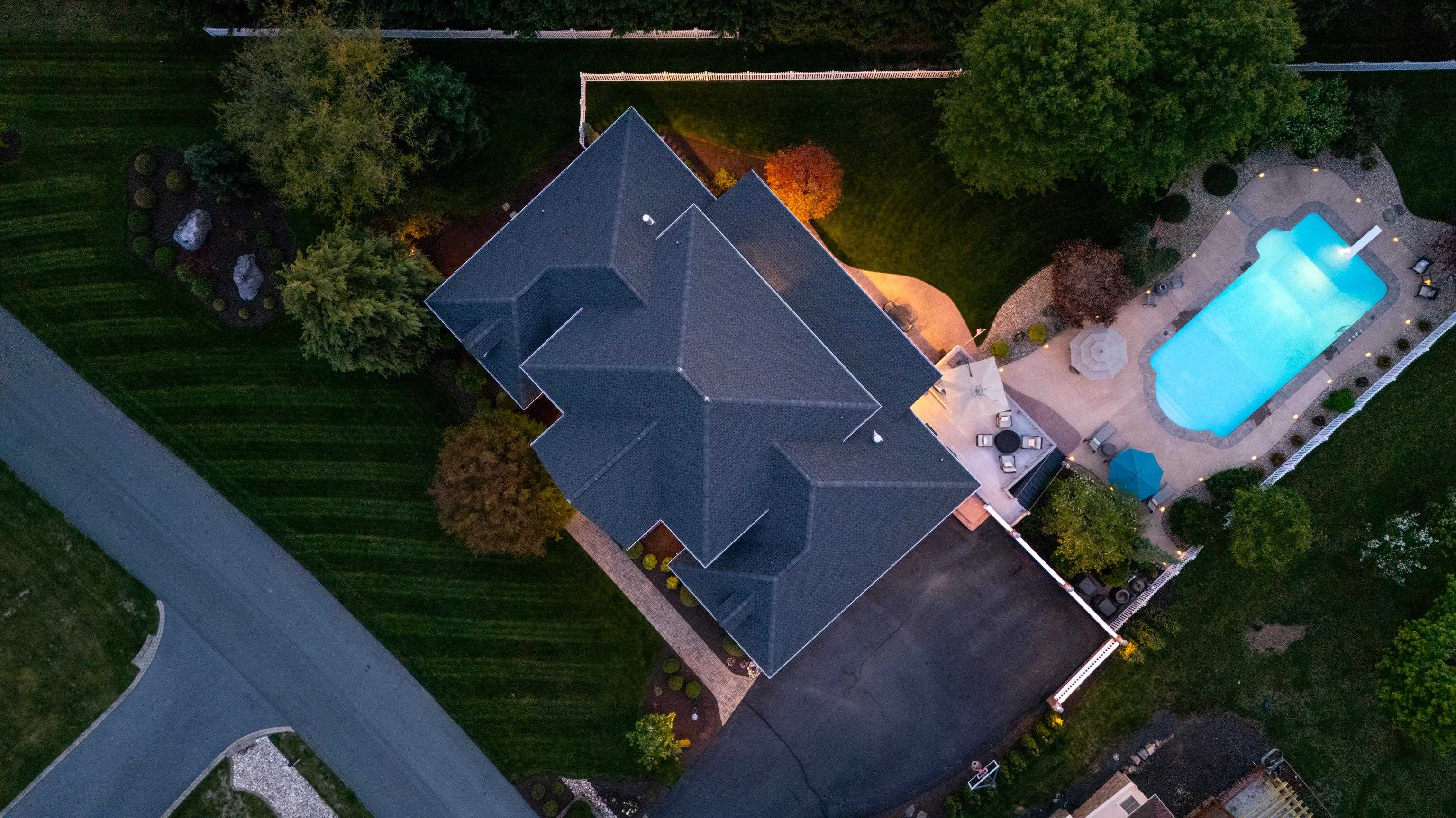 1745 BUCKINGHAM DR, ROCKINGHAM, Virginia 22801, 6 Bedrooms Bedrooms, ,4 BathroomsBathrooms,Residential,1745 BUCKINGHAM DR,677350 MLS # 677350