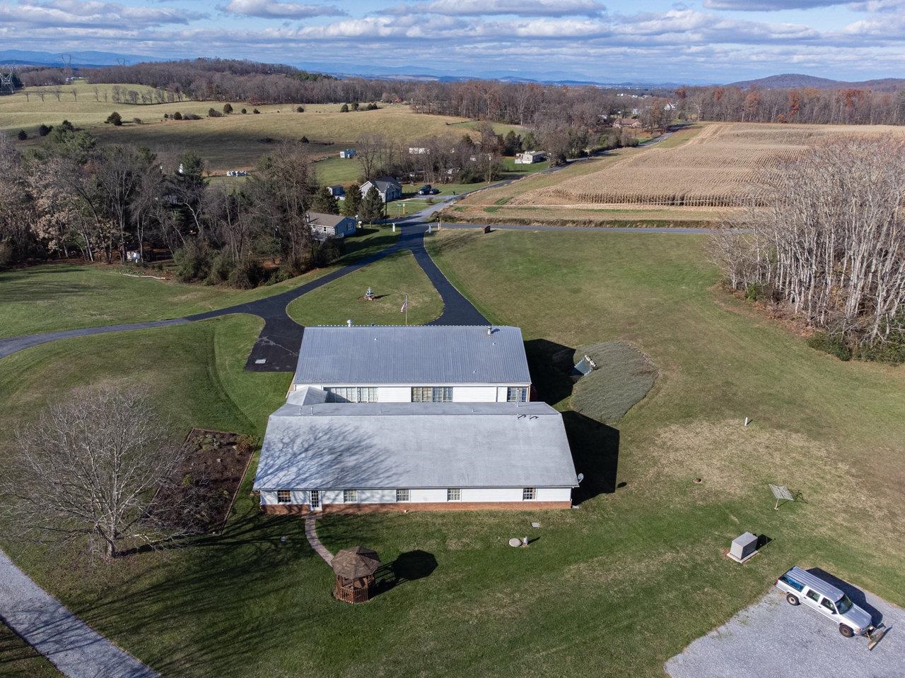 8 RAINBOW LN, WAYNESBORO, Virginia 22980, ,Commercial,8 RAINBOW LN,677355 MLS # 677355