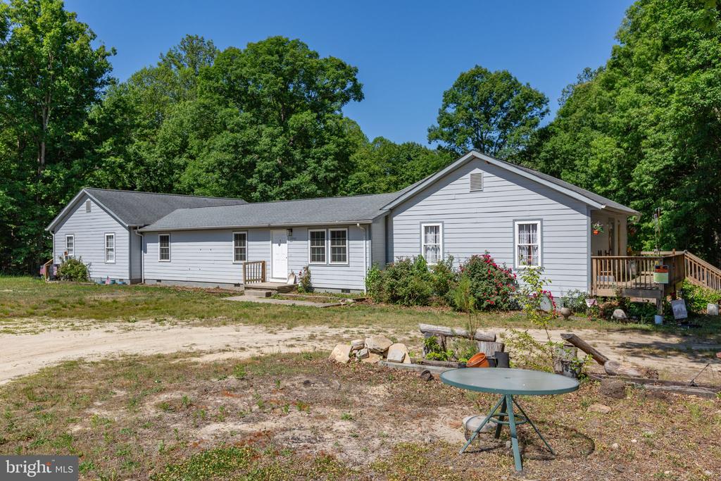 5942 STANFIELD RD, SPOTSYLVANIA, Virginia 22551, ,Residential,5942 STANFIELD RD,VASP2042108 MLS # VASP2042108 5942 STANFIELD RD, SPOTSYLVANIA, Virginia 22551, ,Residential,5942 STANFIELD RD,VASP2042108 MLS # VASP2042108