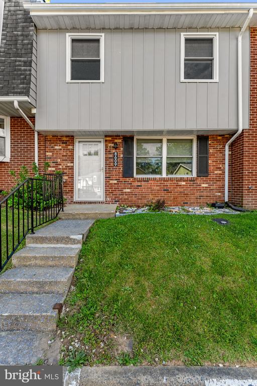 8609 HARRISON CT, MARSHALL, Virginia 20115, 3 Bedrooms Bedrooms, ,2 BathroomsBathrooms,Residential,8609 HARRISON CT,VAFQ2021544 MLS # VAFQ2021544