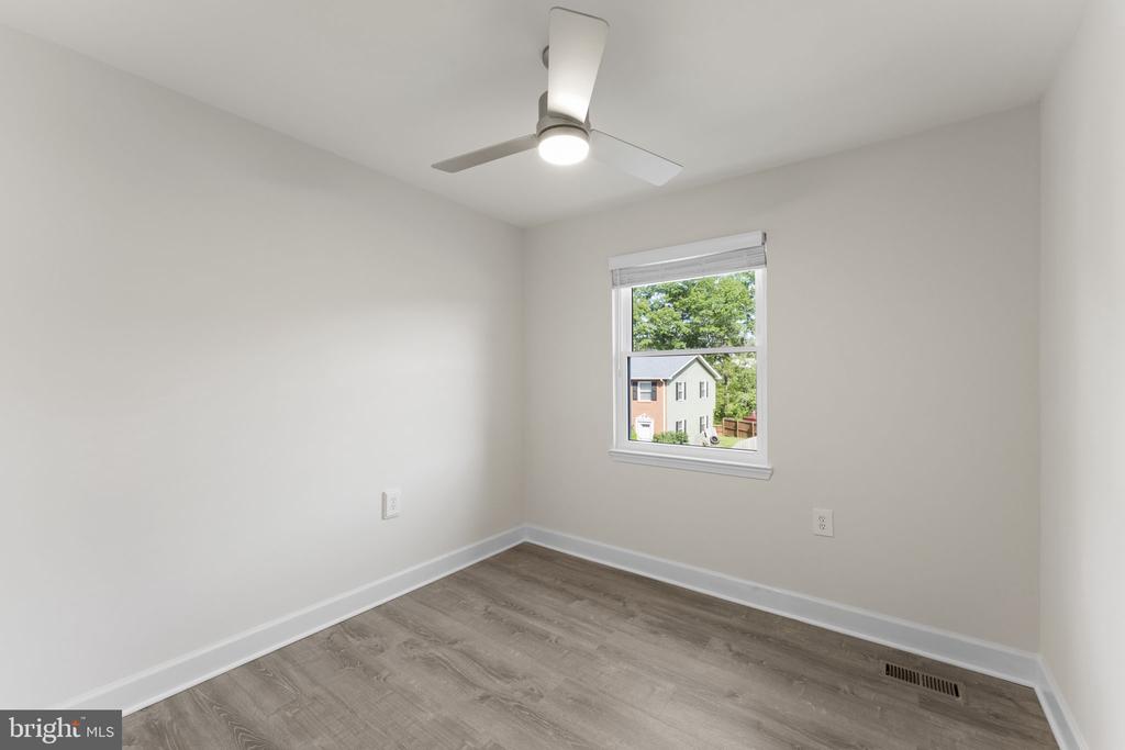 8609 HARRISON CT, MARSHALL, Virginia 20115, 3 Bedrooms Bedrooms, ,2 BathroomsBathrooms,Residential,8609 HARRISON CT,VAFQ2021544 MLS # VAFQ2021544