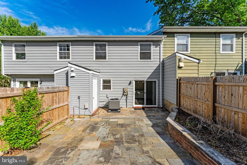 8609 HARRISON CT, MARSHALL, Virginia 20115, 3 Bedrooms Bedrooms, ,2 BathroomsBathrooms,Residential,8609 HARRISON CT,VAFQ2021544 MLS # VAFQ2021544