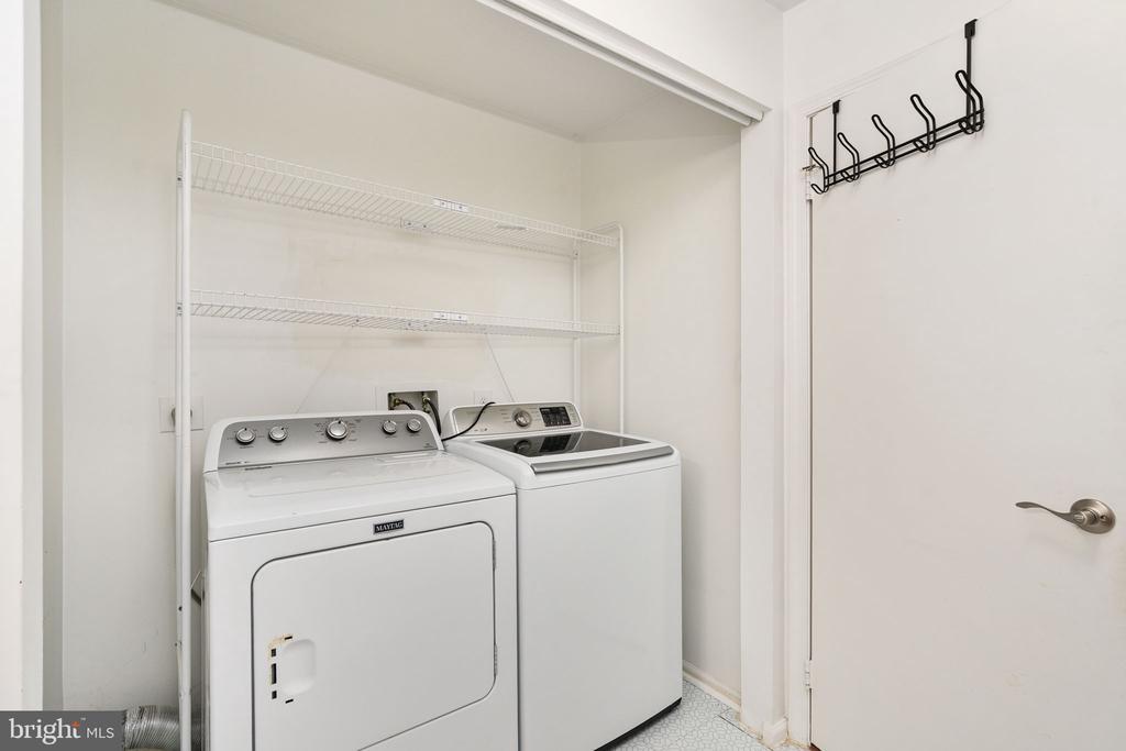 7600 WINSLOW CT, FREDERICKSBURG, Virginia 22407, 4 Bedrooms Bedrooms, ,3 BathroomsBathrooms,Residential,7600 WINSLOW CT,VASP2041534 MLS # VASP2041534
