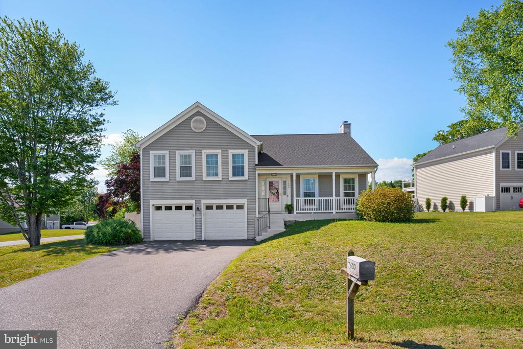 7600 WINSLOW CT, FREDERICKSBURG, Virginia 22407, 4 Bedrooms Bedrooms, ,3 BathroomsBathrooms,Residential,7600 WINSLOW CT,VASP2041534 MLS # VASP2041534