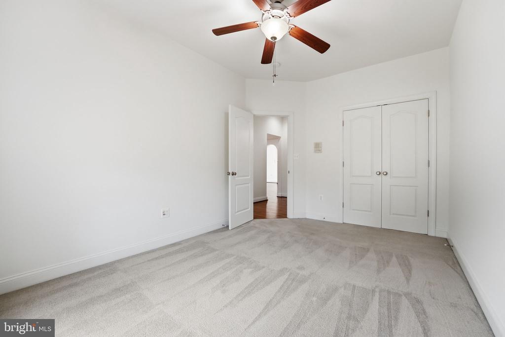 35115 SOMERSET RIDGE RD, LOCUST GROVE, Virginia 22508, 4 Bedrooms Bedrooms, ,3 BathroomsBathrooms,Residential,35115 SOMERSET RIDGE RD,VAOR2014116 MLS # VAOR2014116 35115 SOMERSET RIDGE RD, LOCUST GROVE, Virginia 22508, 4 Bedrooms Bedrooms, ,3 BathroomsBathrooms,Residential,35115 SOMERSET RIDGE RD,VAOR2014116 MLS # VAOR2014116