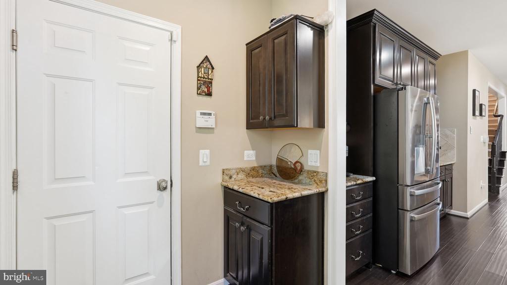 8025 SIDE HILL DR, WARRENTON, Virginia 20187, 5 Bedrooms Bedrooms, ,4 BathroomsBathrooms,Residential,8025 SIDE HILL DR,VAFQ2021658 MLS # VAFQ2021658 8025 SIDE HILL DR, WARRENTON, Virginia 20187, 5 Bedrooms Bedrooms, ,4 BathroomsBathrooms,Residential,8025 SIDE HILL DR,VAFQ2021658 MLS # VAFQ2021658
