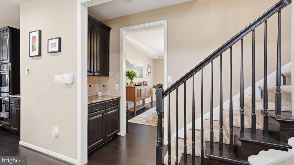 8025 SIDE HILL DR, WARRENTON, Virginia 20187, 5 Bedrooms Bedrooms, ,4 BathroomsBathrooms,Residential,8025 SIDE HILL DR,VAFQ2021658 MLS # VAFQ2021658 8025 SIDE HILL DR, WARRENTON, Virginia 20187, 5 Bedrooms Bedrooms, ,4 BathroomsBathrooms,Residential,8025 SIDE HILL DR,VAFQ2021658 MLS # VAFQ2021658