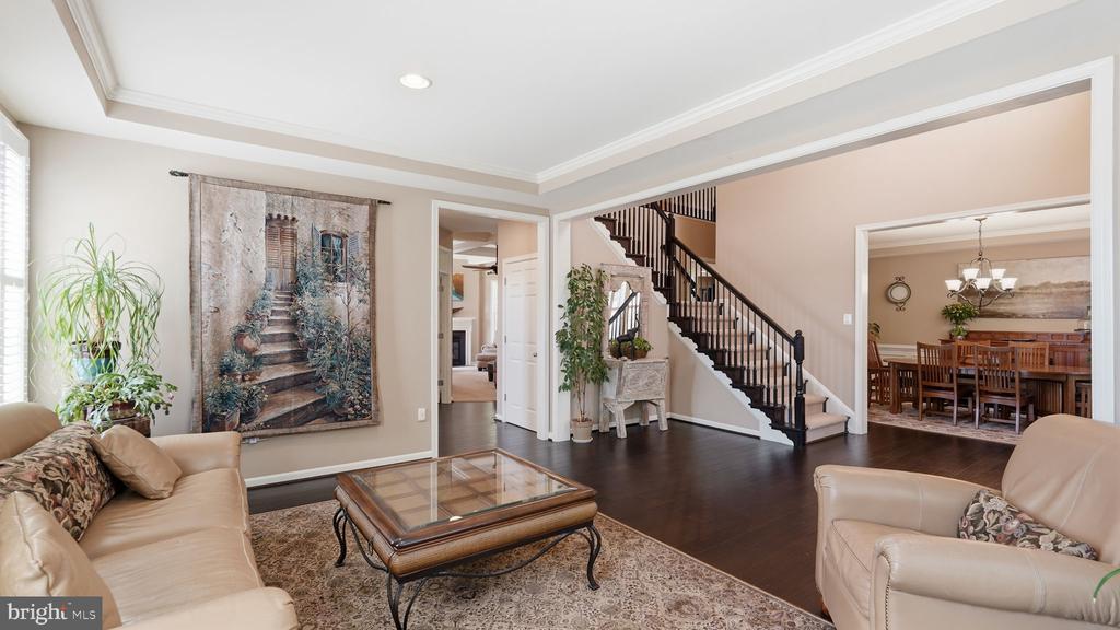 8025 SIDE HILL DR, WARRENTON, Virginia 20187, 5 Bedrooms Bedrooms, ,4 BathroomsBathrooms,Residential,8025 SIDE HILL DR,VAFQ2021658 MLS # VAFQ2021658 8025 SIDE HILL DR, WARRENTON, Virginia 20187, 5 Bedrooms Bedrooms, ,4 BathroomsBathrooms,Residential,8025 SIDE HILL DR,VAFQ2021658 MLS # VAFQ2021658