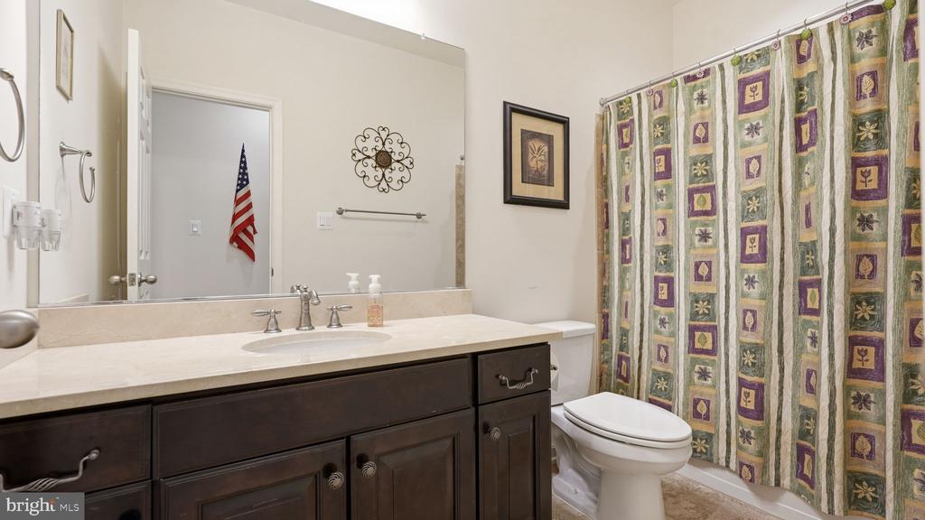 8025 SIDE HILL DR, WARRENTON, Virginia 20187, 5 Bedrooms Bedrooms, ,4 BathroomsBathrooms,Residential,8025 SIDE HILL DR,VAFQ2021658 MLS # VAFQ2021658 8025 SIDE HILL DR, WARRENTON, Virginia 20187, 5 Bedrooms Bedrooms, ,4 BathroomsBathrooms,Residential,8025 SIDE HILL DR,VAFQ2021658 MLS # VAFQ2021658
