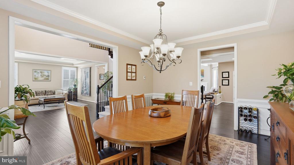8025 SIDE HILL DR, WARRENTON, Virginia 20187, 5 Bedrooms Bedrooms, ,4 BathroomsBathrooms,Residential,8025 SIDE HILL DR,VAFQ2021658 MLS # VAFQ2021658 8025 SIDE HILL DR, WARRENTON, Virginia 20187, 5 Bedrooms Bedrooms, ,4 BathroomsBathrooms,Residential,8025 SIDE HILL DR,VAFQ2021658 MLS # VAFQ2021658