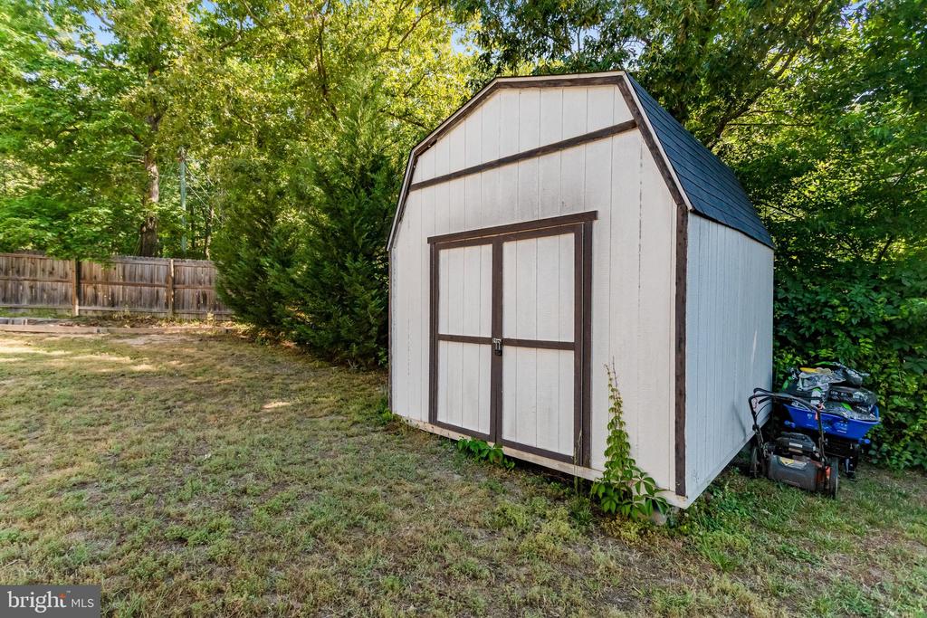 10417 SKINNER HILL DR, FREDERICKSBURG, Virginia 22408, 3 Bedrooms Bedrooms, ,1 BathroomBathrooms,Residential,10417 SKINNER HILL DR,VASP2041806 MLS # VASP2041806 10417 SKINNER HILL DR, FREDERICKSBURG, Virginia 22408, 3 Bedrooms Bedrooms, ,1 BathroomBathrooms,Residential,10417 SKINNER HILL DR,VASP2041806 MLS # VASP2041806