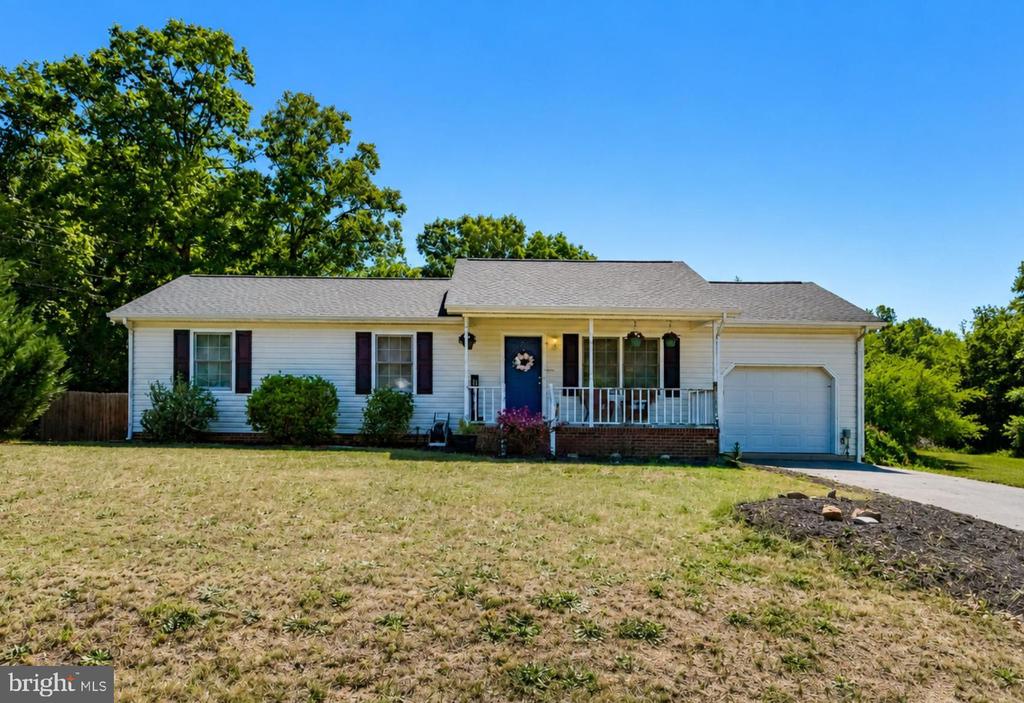 10417 SKINNER HILL DR, FREDERICKSBURG, Virginia 22408, 3 Bedrooms Bedrooms, ,1 BathroomBathrooms,Residential,10417 SKINNER HILL DR,VASP2041806 MLS # VASP2041806 10417 SKINNER HILL DR, FREDERICKSBURG, Virginia 22408, 3 Bedrooms Bedrooms, ,1 BathroomBathrooms,Residential,10417 SKINNER HILL DR,VASP2041806 MLS # VASP2041806
