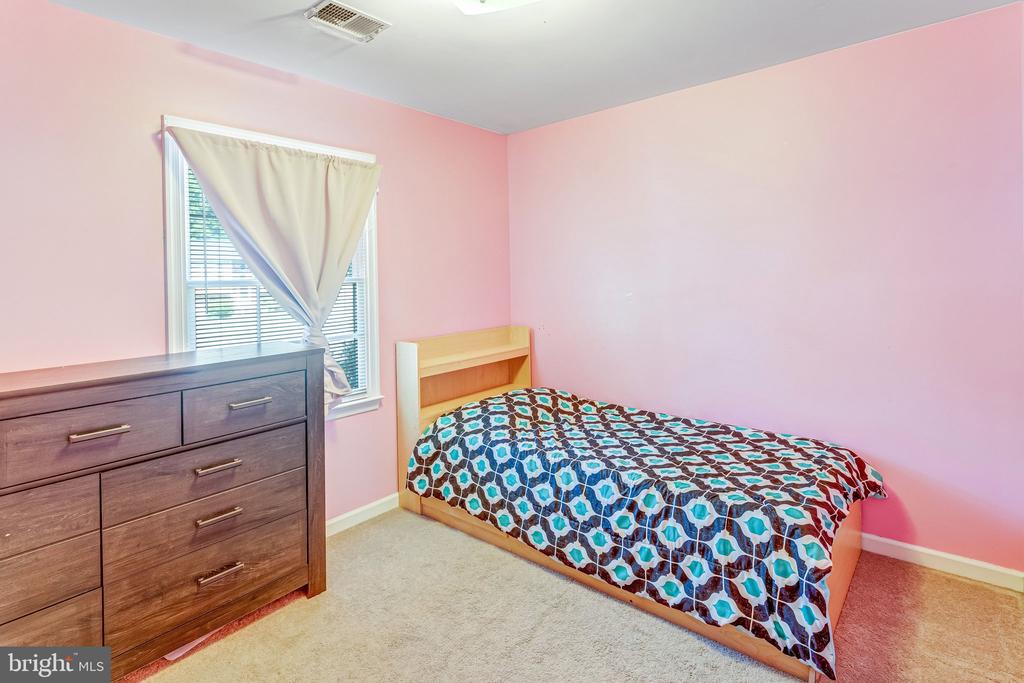 10417 SKINNER HILL DR, FREDERICKSBURG, Virginia 22408, 3 Bedrooms Bedrooms, ,1 BathroomBathrooms,Residential,10417 SKINNER HILL DR,VASP2041806 MLS # VASP2041806 10417 SKINNER HILL DR, FREDERICKSBURG, Virginia 22408, 3 Bedrooms Bedrooms, ,1 BathroomBathrooms,Residential,10417 SKINNER HILL DR,VASP2041806 MLS # VASP2041806