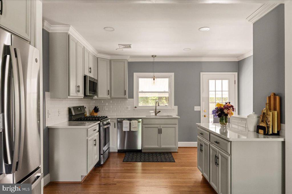 3545 COBBLER MOUNTAIN RD, DELAPLANE, Virginia 20144, 3 Bedrooms Bedrooms, ,2 BathroomsBathrooms,Residential,3545 COBBLER MOUNTAIN RD,VAFQ2021960 MLS # VAFQ2021960 3545 COBBLER MOUNTAIN RD, DELAPLANE, Virginia 20144, 3 Bedrooms Bedrooms, ,2 BathroomsBathrooms,Residential,3545 COBBLER MOUNTAIN RD,VAFQ2021960 MLS # VAFQ2021960