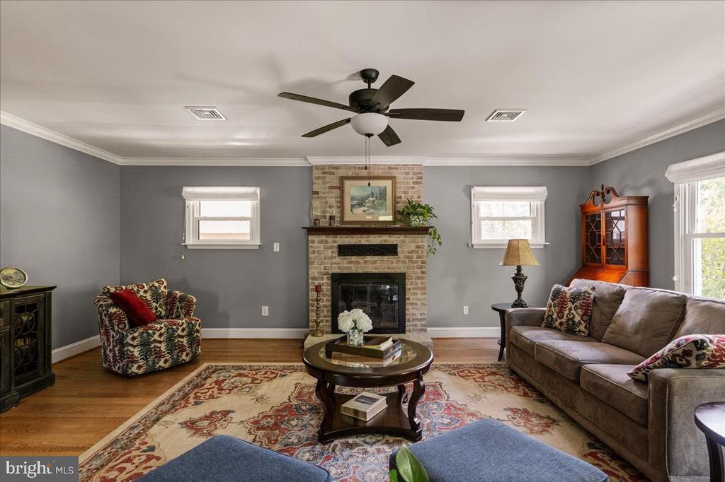 3545 COBBLER MOUNTAIN RD, DELAPLANE, Virginia 20144, 3 Bedrooms Bedrooms, ,2 BathroomsBathrooms,Residential,3545 COBBLER MOUNTAIN RD,VAFQ2021960 MLS # VAFQ2021960 3545 COBBLER MOUNTAIN RD, DELAPLANE, Virginia 20144, 3 Bedrooms Bedrooms, ,2 BathroomsBathrooms,Residential,3545 COBBLER MOUNTAIN RD,VAFQ2021960 MLS # VAFQ2021960