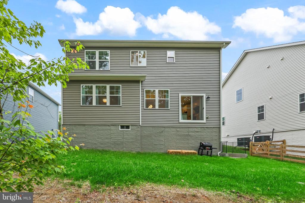 2865 WHITE TAIL DR, LOCUST GROVE, Virginia 22508, 4 Bedrooms Bedrooms, ,2 BathroomsBathrooms,Residential,2865 WHITE TAIL DR,VAOR2014044 MLS # VAOR2014044 2865 WHITE TAIL DR, LOCUST GROVE, Virginia 22508, 4 Bedrooms Bedrooms, ,2 BathroomsBathrooms,Residential,2865 WHITE TAIL DR,VAOR2014044 MLS # VAOR2014044