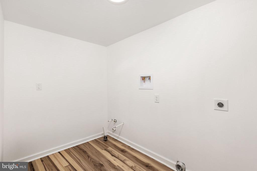 8128 BELMONT RD, SPOTSYLVANIA, Virginia 22551, 3 Bedrooms Bedrooms, ,1 BathroomBathrooms,Residential,8128 BELMONT RD,VASP2041980 MLS # VASP2041980 8128 BELMONT RD, SPOTSYLVANIA, Virginia 22551, 3 Bedrooms Bedrooms, ,1 BathroomBathrooms,Residential,8128 BELMONT RD,VASP2041980 MLS # VASP2041980