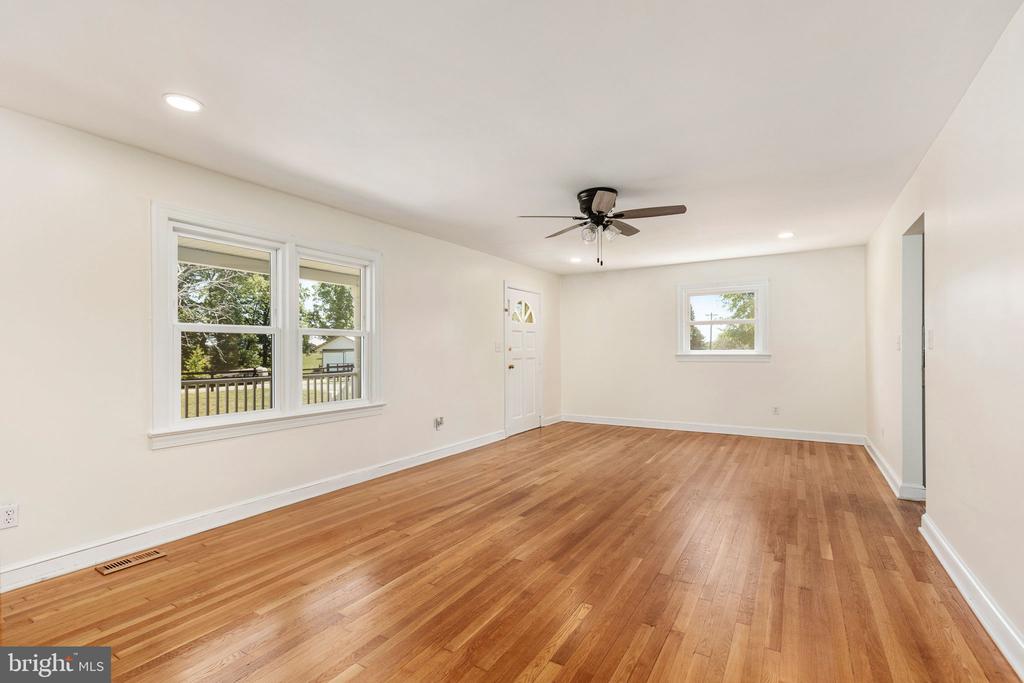 8128 BELMONT RD, SPOTSYLVANIA, Virginia 22551, 3 Bedrooms Bedrooms, ,1 BathroomBathrooms,Residential,8128 BELMONT RD,VASP2041980 MLS # VASP2041980 8128 BELMONT RD, SPOTSYLVANIA, Virginia 22551, 3 Bedrooms Bedrooms, ,1 BathroomBathrooms,Residential,8128 BELMONT RD,VASP2041980 MLS # VASP2041980