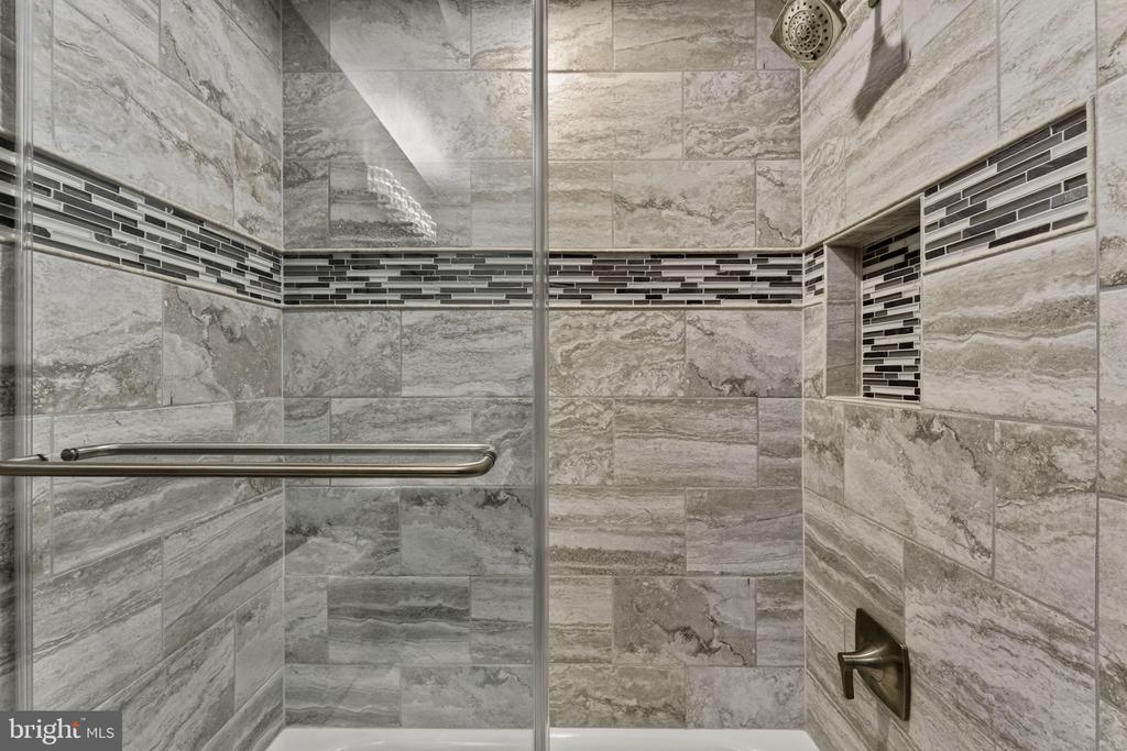 11597 YEATS DR, CATLETT, Virginia 20119, 5 Bedrooms Bedrooms, ,4 BathroomsBathrooms,Residential,11597 YEATS DR,VAFQ2022066 MLS # VAFQ2022066 11597 YEATS DR, CATLETT, Virginia 20119, 5 Bedrooms Bedrooms, ,4 BathroomsBathrooms,Residential,11597 YEATS DR,VAFQ2022066 MLS # VAFQ2022066
