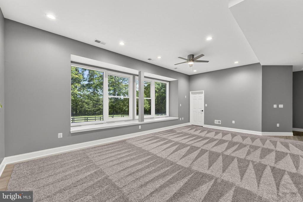 11597 YEATS DR, CATLETT, Virginia 20119, 5 Bedrooms Bedrooms, ,4 BathroomsBathrooms,Residential,11597 YEATS DR,VAFQ2022066 MLS # VAFQ2022066 11597 YEATS DR, CATLETT, Virginia 20119, 5 Bedrooms Bedrooms, ,4 BathroomsBathrooms,Residential,11597 YEATS DR,VAFQ2022066 MLS # VAFQ2022066