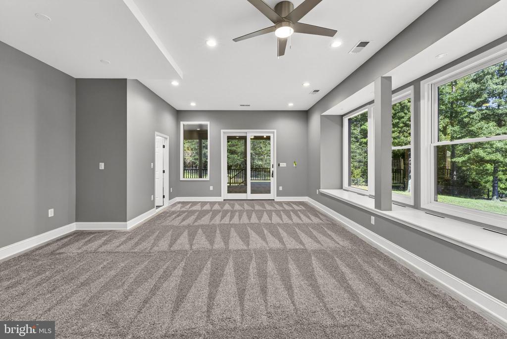 11597 YEATS DR, CATLETT, Virginia 20119, 5 Bedrooms Bedrooms, ,4 BathroomsBathrooms,Residential,11597 YEATS DR,VAFQ2022066 MLS # VAFQ2022066 11597 YEATS DR, CATLETT, Virginia 20119, 5 Bedrooms Bedrooms, ,4 BathroomsBathrooms,Residential,11597 YEATS DR,VAFQ2022066 MLS # VAFQ2022066