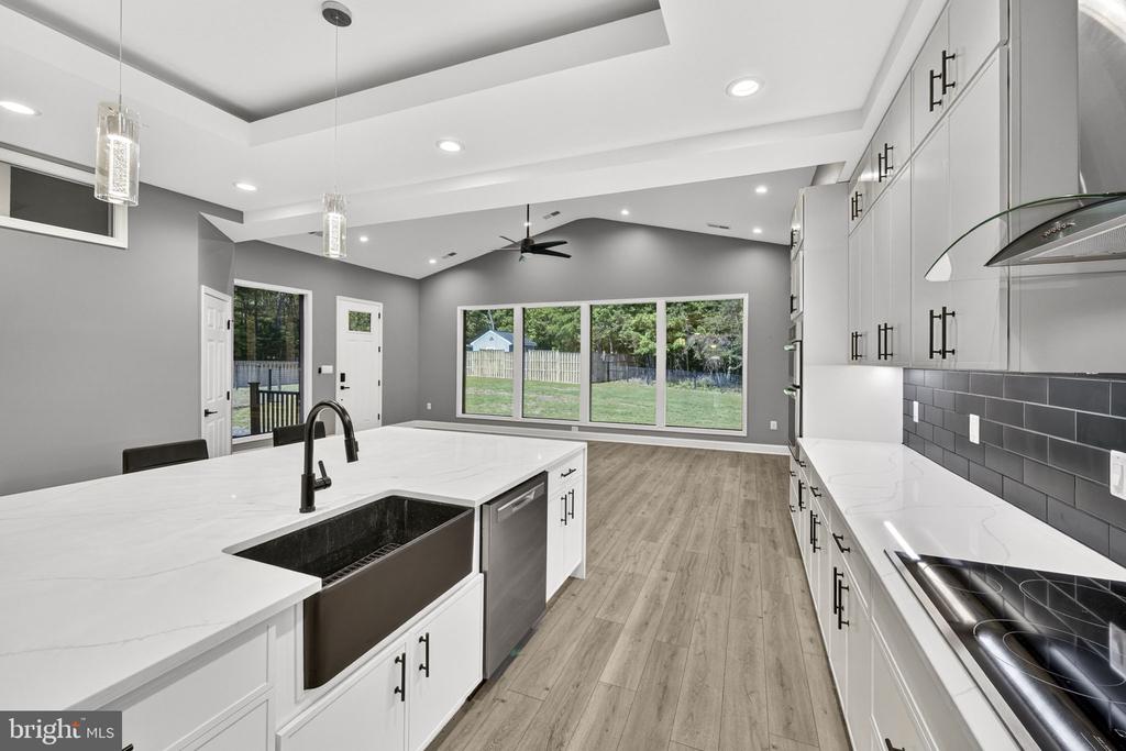 11597 YEATS DR, CATLETT, Virginia 20119, 5 Bedrooms Bedrooms, ,4 BathroomsBathrooms,Residential,11597 YEATS DR,VAFQ2022066 MLS # VAFQ2022066 11597 YEATS DR, CATLETT, Virginia 20119, 5 Bedrooms Bedrooms, ,4 BathroomsBathrooms,Residential,11597 YEATS DR,VAFQ2022066 MLS # VAFQ2022066