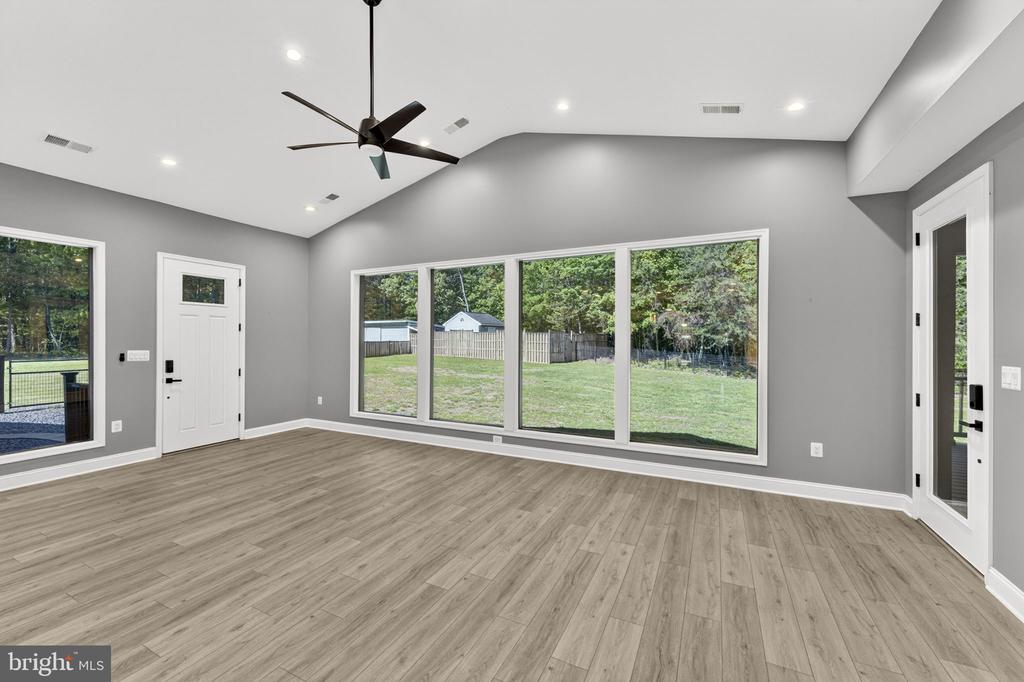 11597 YEATS DR, CATLETT, Virginia 20119, 5 Bedrooms Bedrooms, ,4 BathroomsBathrooms,Residential,11597 YEATS DR,VAFQ2022066 MLS # VAFQ2022066 11597 YEATS DR, CATLETT, Virginia 20119, 5 Bedrooms Bedrooms, ,4 BathroomsBathrooms,Residential,11597 YEATS DR,VAFQ2022066 MLS # VAFQ2022066