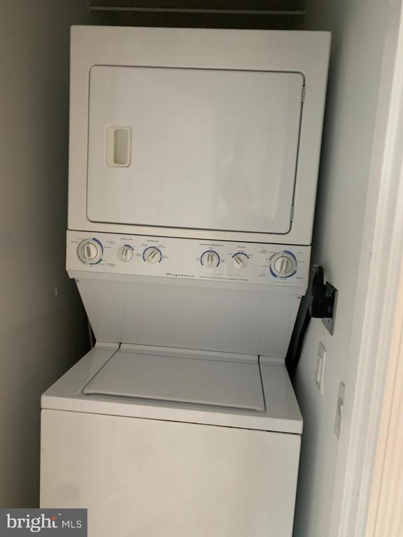 1800 JEFFERSON PARK AVE, CHARLOTTESVILLE, Virginia 22903, 1 Bedroom Bedrooms, ,1 BathroomBathrooms,Residential,1800 JEFFERSON PARK AVE,VACO2000232 MLS # VACO2000232 1800 JEFFERSON PARK AVE, CHARLOTTESVILLE, Virginia 22903, 1 Bedroom Bedrooms, ,1 BathroomBathrooms,Residential,1800 JEFFERSON PARK AVE,VACO2000232 MLS # VACO2000232