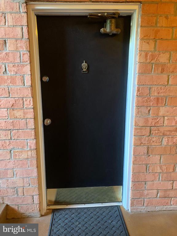 1800 JEFFERSON PARK AVE, CHARLOTTESVILLE, Virginia 22903, 1 Bedroom Bedrooms, ,1 BathroomBathrooms,Residential,1800 JEFFERSON PARK AVE,VACO2000232 MLS # VACO2000232 1800 JEFFERSON PARK AVE, CHARLOTTESVILLE, Virginia 22903, 1 Bedroom Bedrooms, ,1 BathroomBathrooms,Residential,1800 JEFFERSON PARK AVE,VACO2000232 MLS # VACO2000232