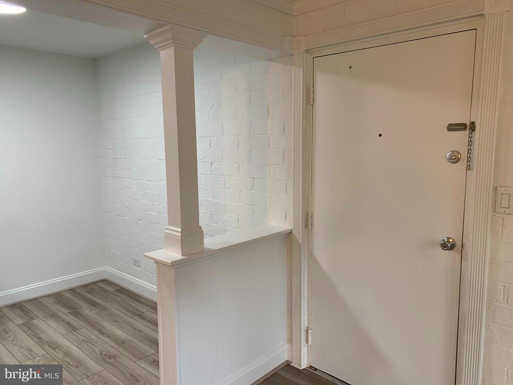 1800 JEFFERSON PARK AVE, CHARLOTTESVILLE, Virginia 22903, 1 Bedroom Bedrooms, ,1 BathroomBathrooms,Residential,1800 JEFFERSON PARK AVE,VACO2000232 MLS # VACO2000232 1800 JEFFERSON PARK AVE, CHARLOTTESVILLE, Virginia 22903, 1 Bedroom Bedrooms, ,1 BathroomBathrooms,Residential,1800 JEFFERSON PARK AVE,VACO2000232 MLS # VACO2000232