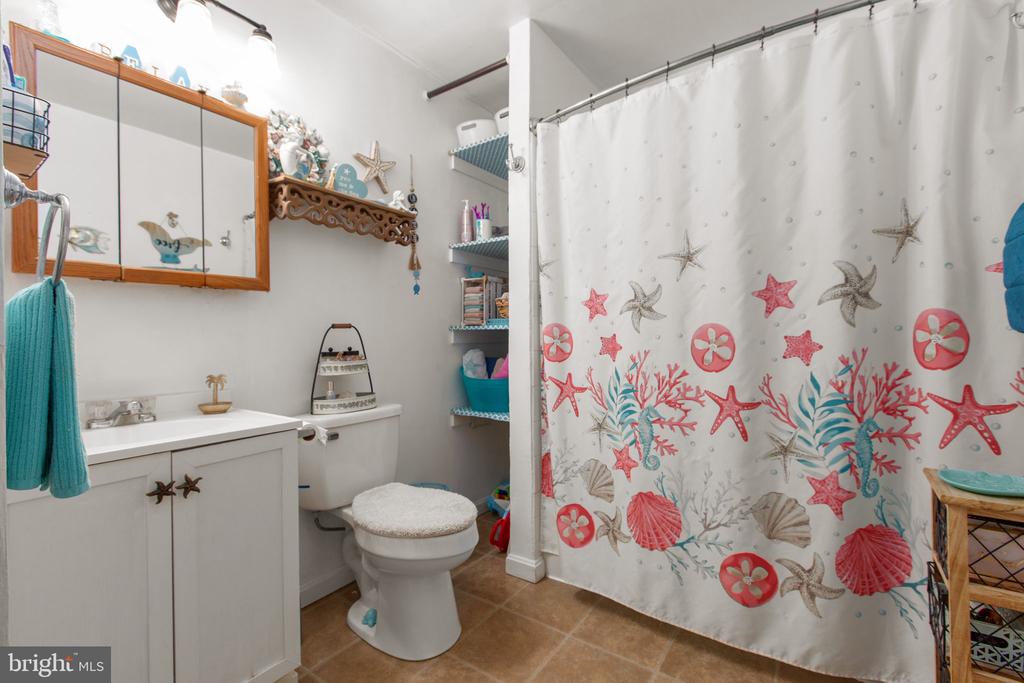 5942 STANFIELD RD, SPOTSYLVANIA, Virginia 22551, 9 Bedrooms Bedrooms, ,5 BathroomsBathrooms,Residential,5942 STANFIELD RD,VASP2042096 MLS # VASP2042096 5942 STANFIELD RD, SPOTSYLVANIA, Virginia 22551, 9 Bedrooms Bedrooms, ,5 BathroomsBathrooms,Residential,5942 STANFIELD RD,VASP2042096 MLS # VASP2042096