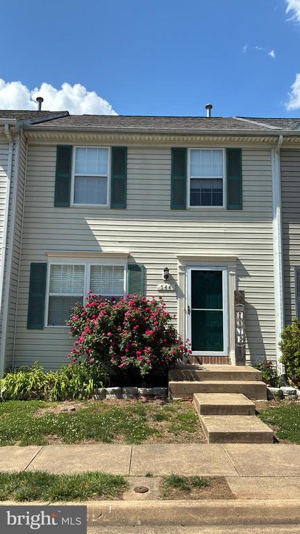 544 HIGHLAND TOWNE LN, WARRENTON, Virginia 20186, 3 Bedrooms Bedrooms, ,3 BathroomsBathrooms,Residential,544 HIGHLAND TOWNE LN,VAFQ2022118 MLS # VAFQ2022118