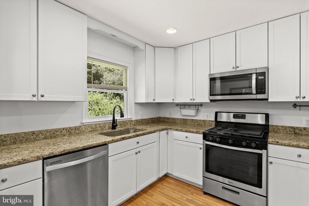 105 SWINDLER HOLLOW RD, SPERRYVILLE, Virginia 22740, 3 Bedrooms Bedrooms, ,2 BathroomsBathrooms,Residential,105 SWINDLER HOLLOW RD,VARP2002648 MLS # VARP2002648