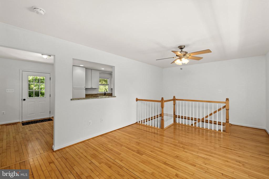 105 SWINDLER HOLLOW RD, SPERRYVILLE, Virginia 22740, 3 Bedrooms Bedrooms, ,2 BathroomsBathrooms,Residential,105 SWINDLER HOLLOW RD,VARP2002648 MLS # VARP2002648