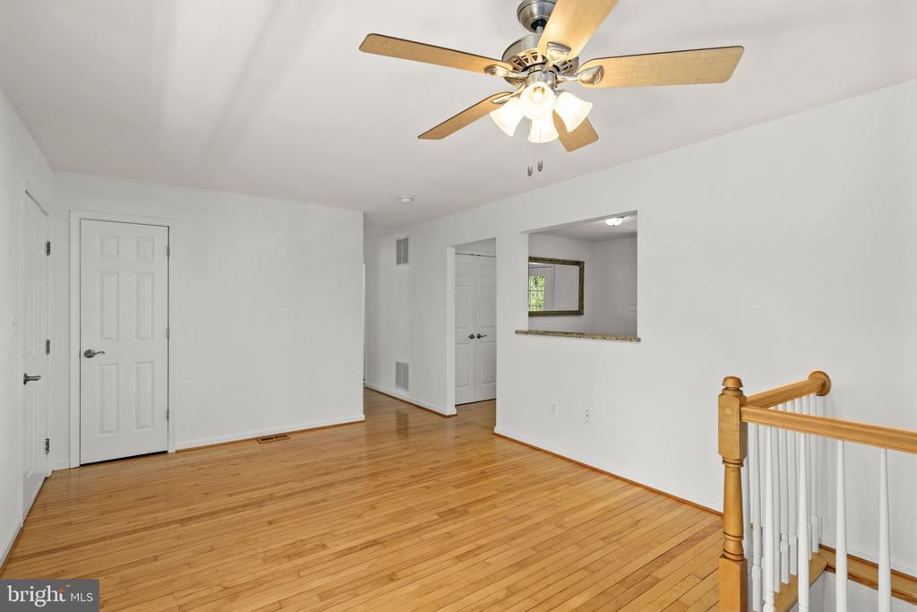 105 SWINDLER HOLLOW RD, SPERRYVILLE, Virginia 22740, 3 Bedrooms Bedrooms, ,2 BathroomsBathrooms,Residential,105 SWINDLER HOLLOW RD,VARP2002648 MLS # VARP2002648