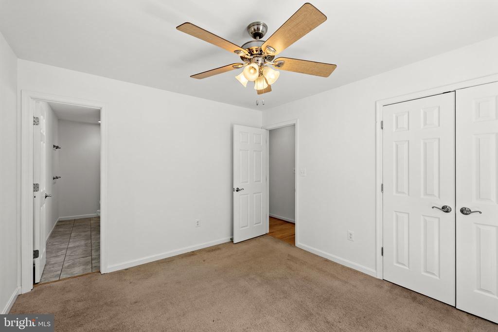 105 SWINDLER HOLLOW RD, SPERRYVILLE, Virginia 22740, 3 Bedrooms Bedrooms, ,2 BathroomsBathrooms,Residential,105 SWINDLER HOLLOW RD,VARP2002648 MLS # VARP2002648